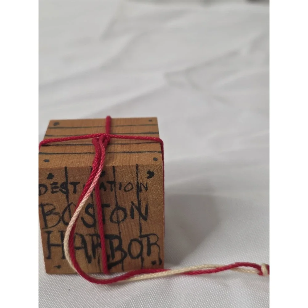 Small Hand-Painted Wood Trinket Box Tea Crate Union Jack String Tie Boston